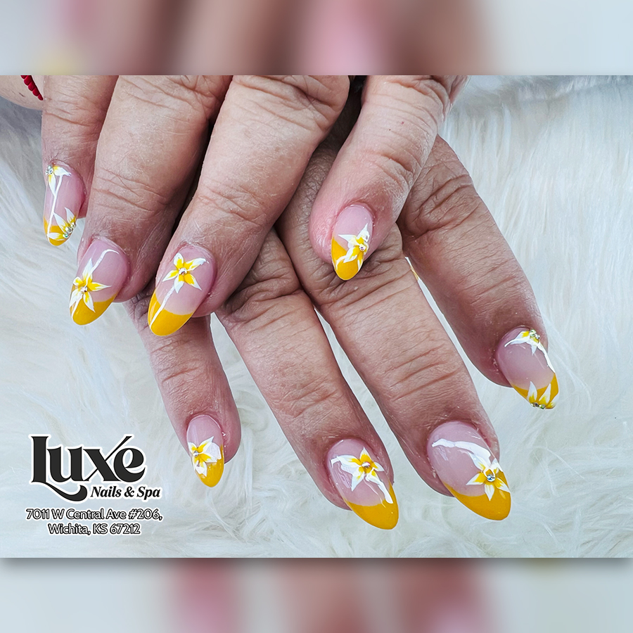 Gorgeous April Nails – Inspiring Spring Nail Designs